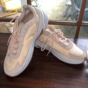 NEW Adidas Ozelle Cloudfoam